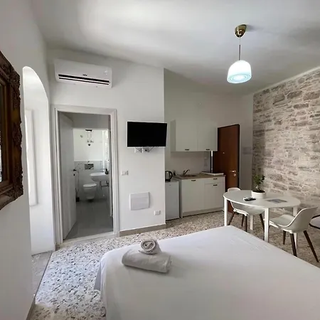公寓 Casa-torre Normanna 比通托