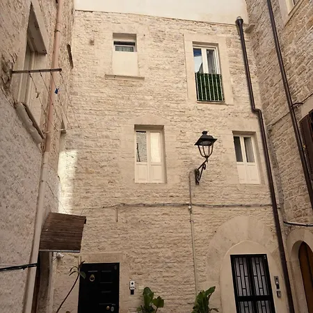 Casa-torre Normanna 公寓 *